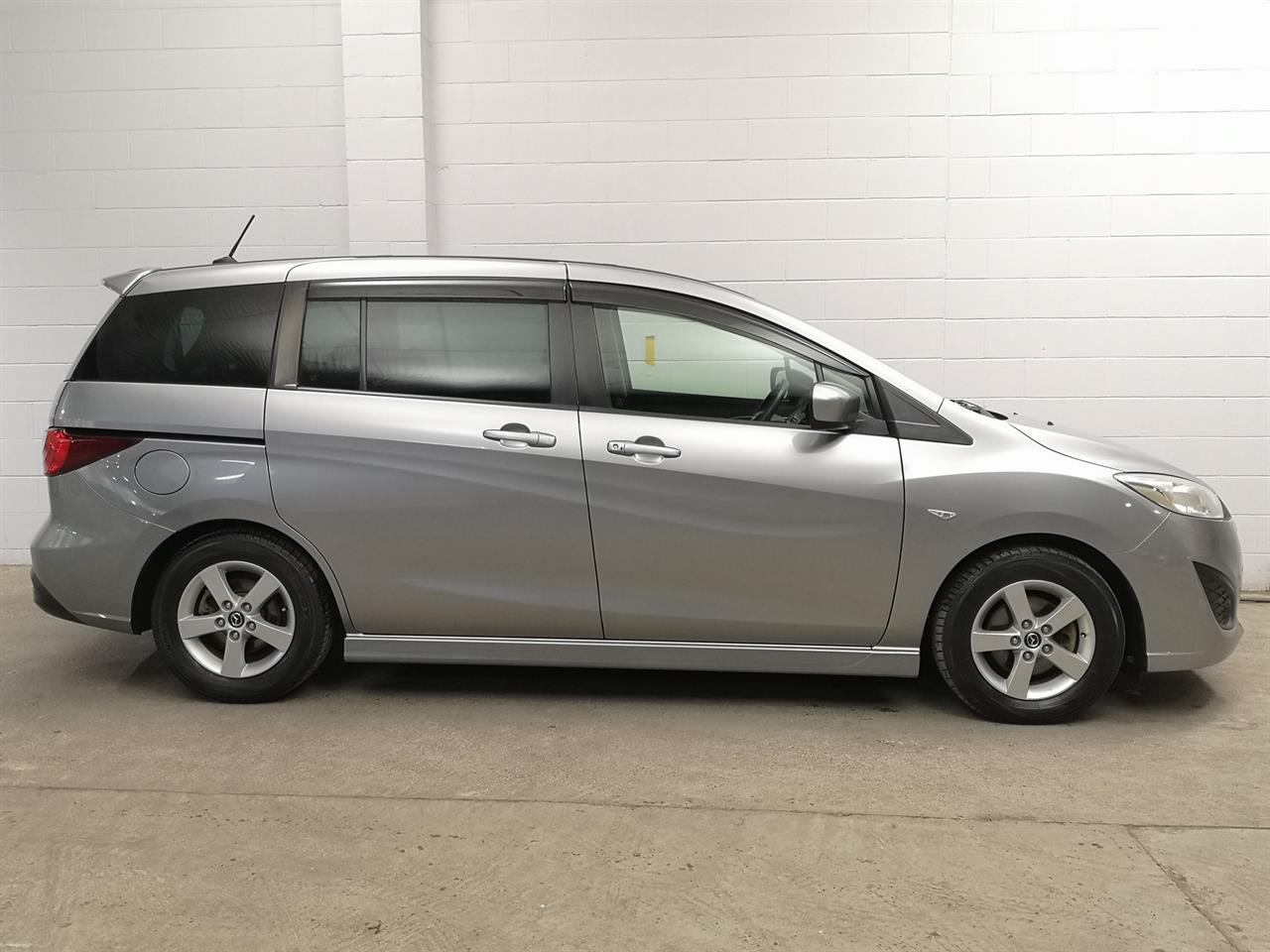 2014 Mazda Premacy