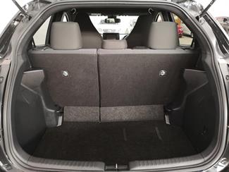 2021 Toyota Yaris - Thumbnail