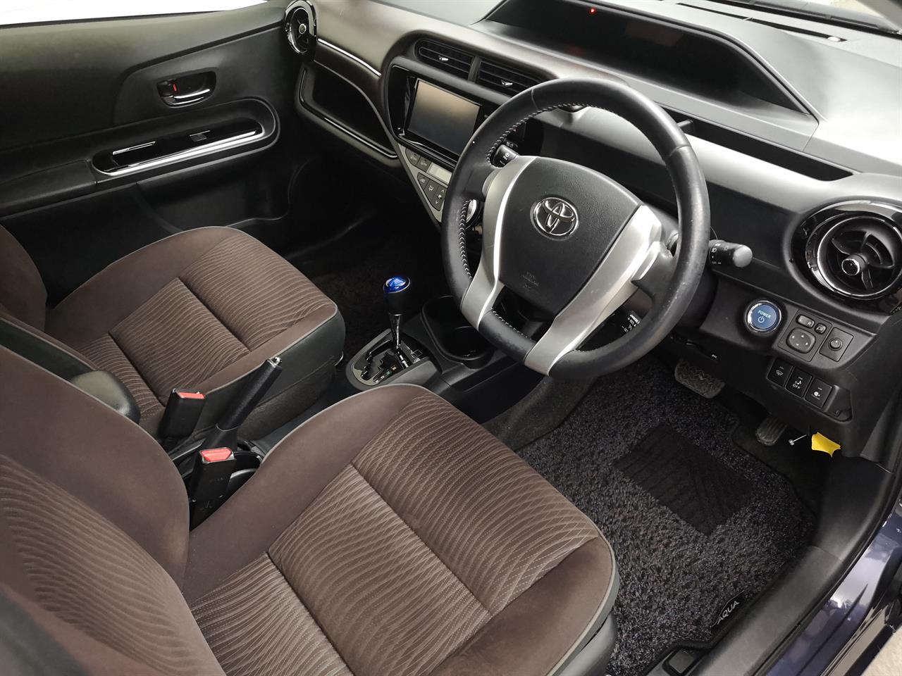 2015 Toyota Aqua