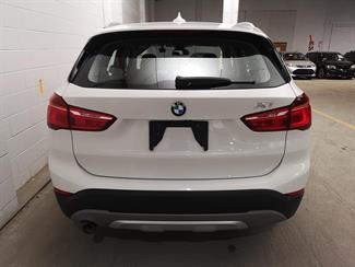 2016 BMW X1 - Thumbnail
