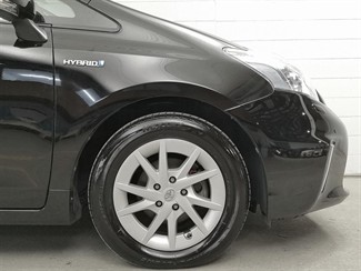 2012 Toyota Prius - Thumbnail