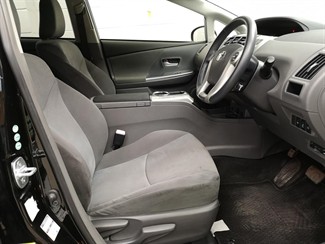 2012 Toyota Prius - Thumbnail