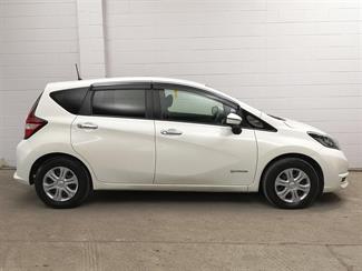 2017 Nissan Note - Thumbnail