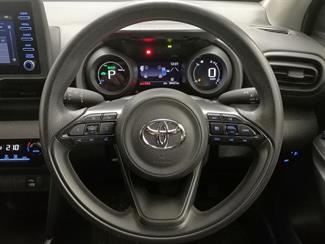 2022 Toyota Yaris Cross - Thumbnail