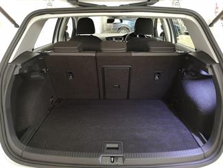 2013 Volkswagen Golf - Thumbnail