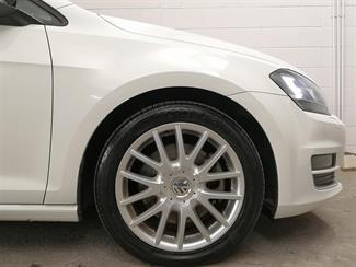 2013 Volkswagen Golf - Thumbnail