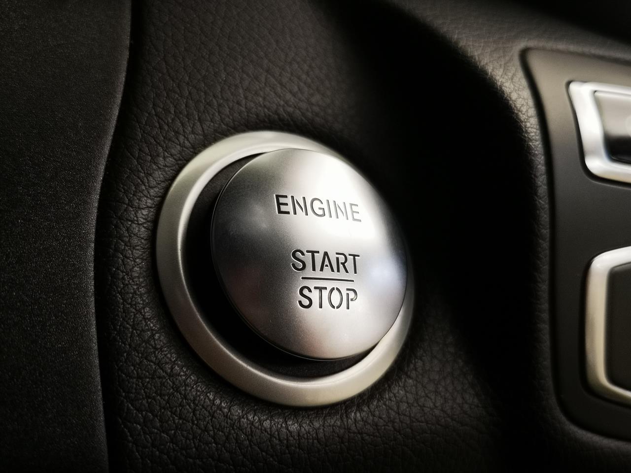 2014 Mercedes-Benz C 200