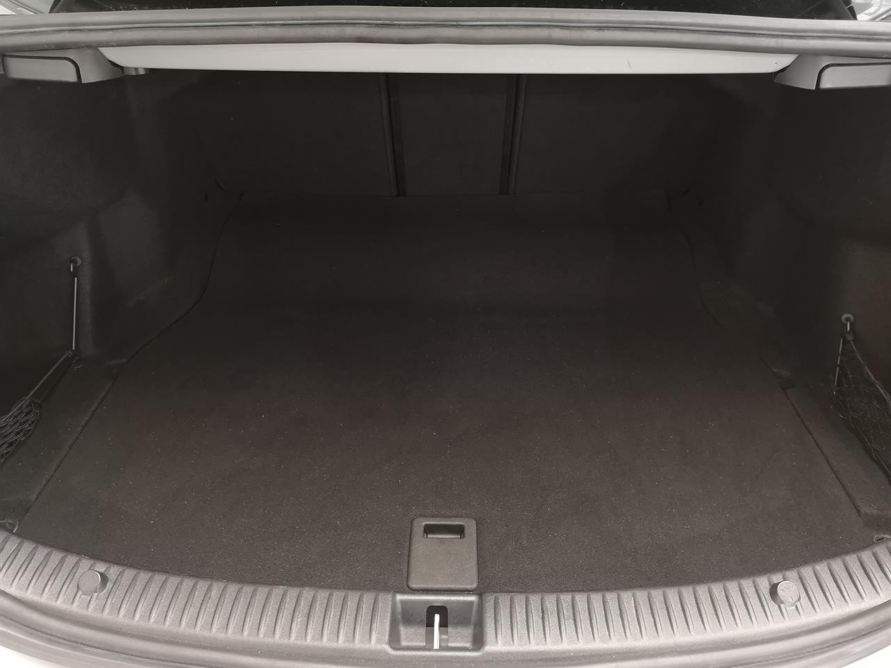 2014 Mercedes-Benz C 200