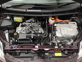 2014 Toyota Aqua - Thumbnail