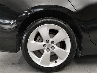 2014 Toyota Prius - Thumbnail