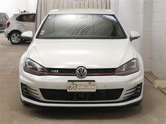 2015 Volkswagen Golf GTI - Thumbnail