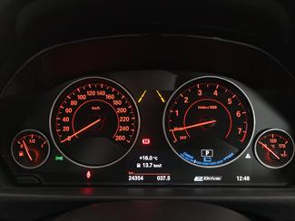 2016 BMW 330e - Thumbnail