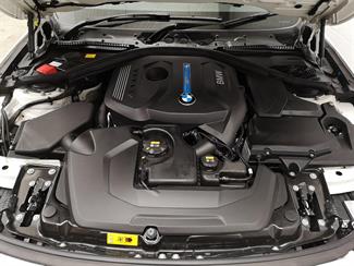 2016 BMW 330e - Thumbnail