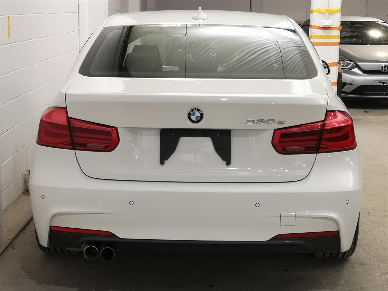2016 BMW 330e