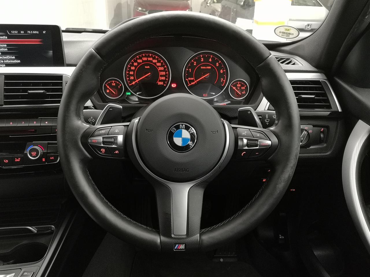 2016 BMW 330e