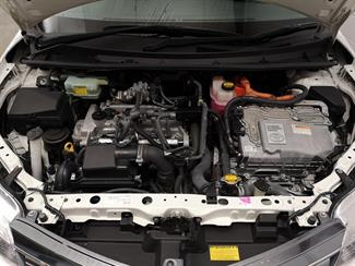 2015 Toyota Corolla - Thumbnail
