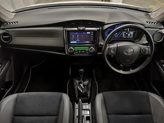 2015 Toyota Corolla - Thumbnail