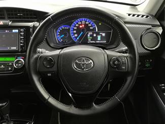 2015 Toyota Corolla - Thumbnail