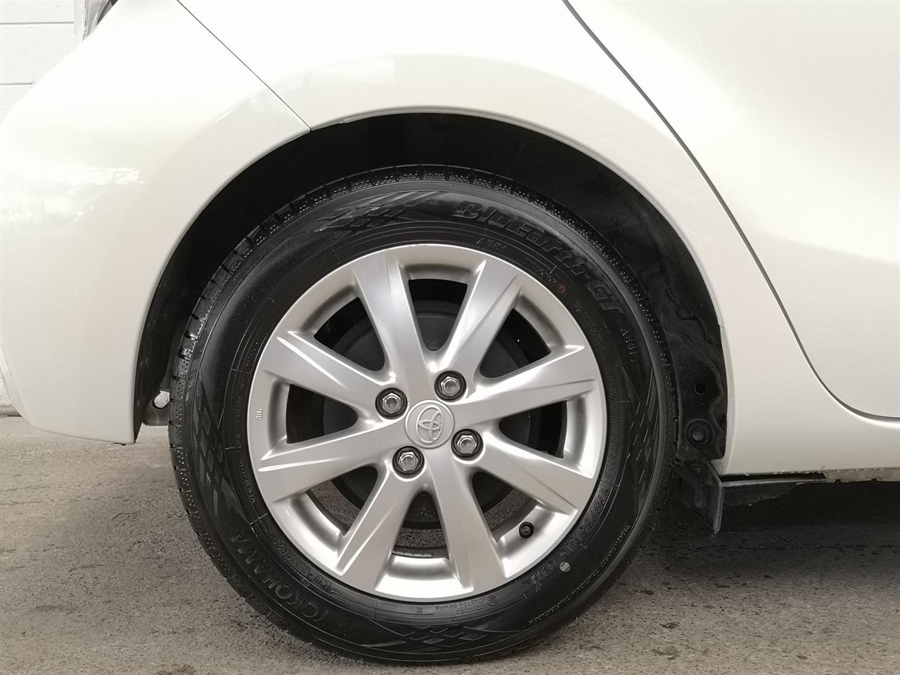 2016 Toyota Aqua