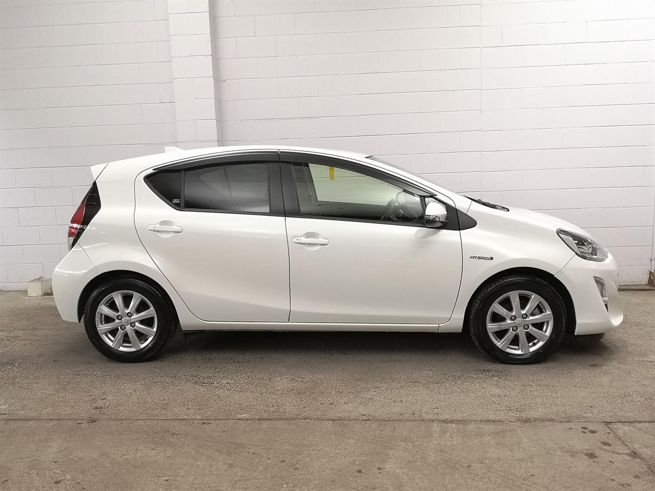 2016 Toyota Aqua