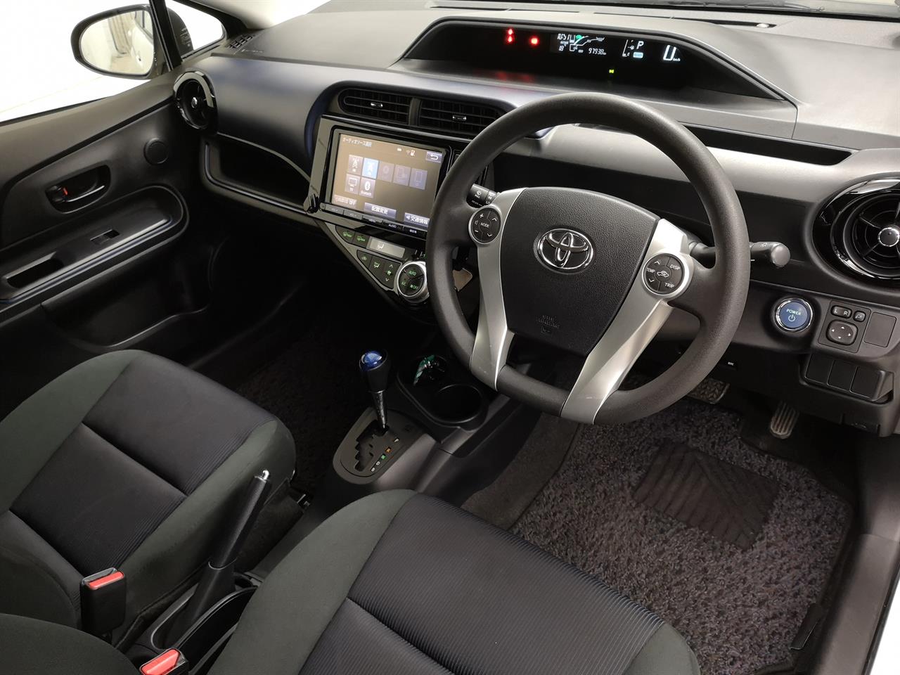 2016 Toyota Aqua