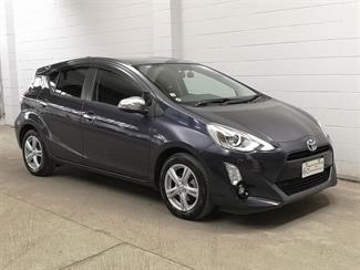 2015 Toyota Aqua - Thumbnail