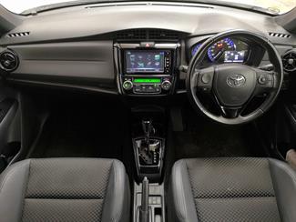 2017 Toyota Corolla - Thumbnail
