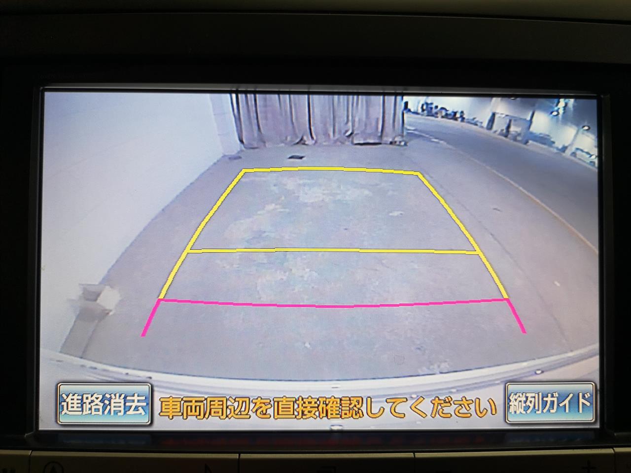 2013 Toyota Alphard