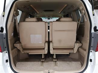 2013 Toyota Alphard - Thumbnail