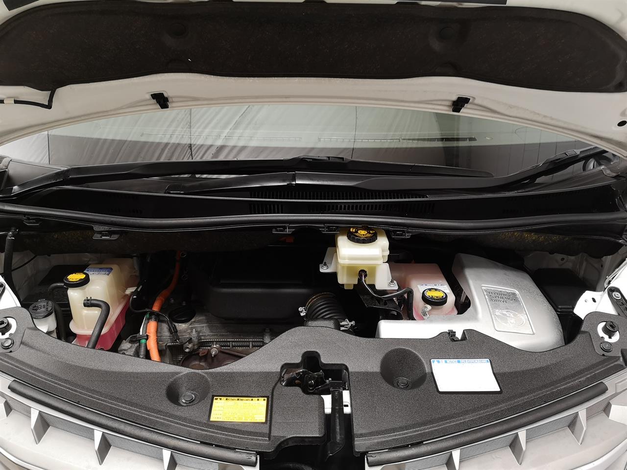 2013 Toyota Alphard