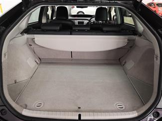 2014 Toyota Prius - Thumbnail