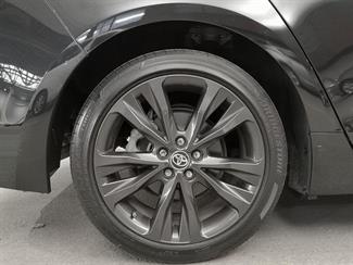 2021 Toyota Corolla - Thumbnail