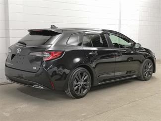 2021 Toyota Corolla - Thumbnail