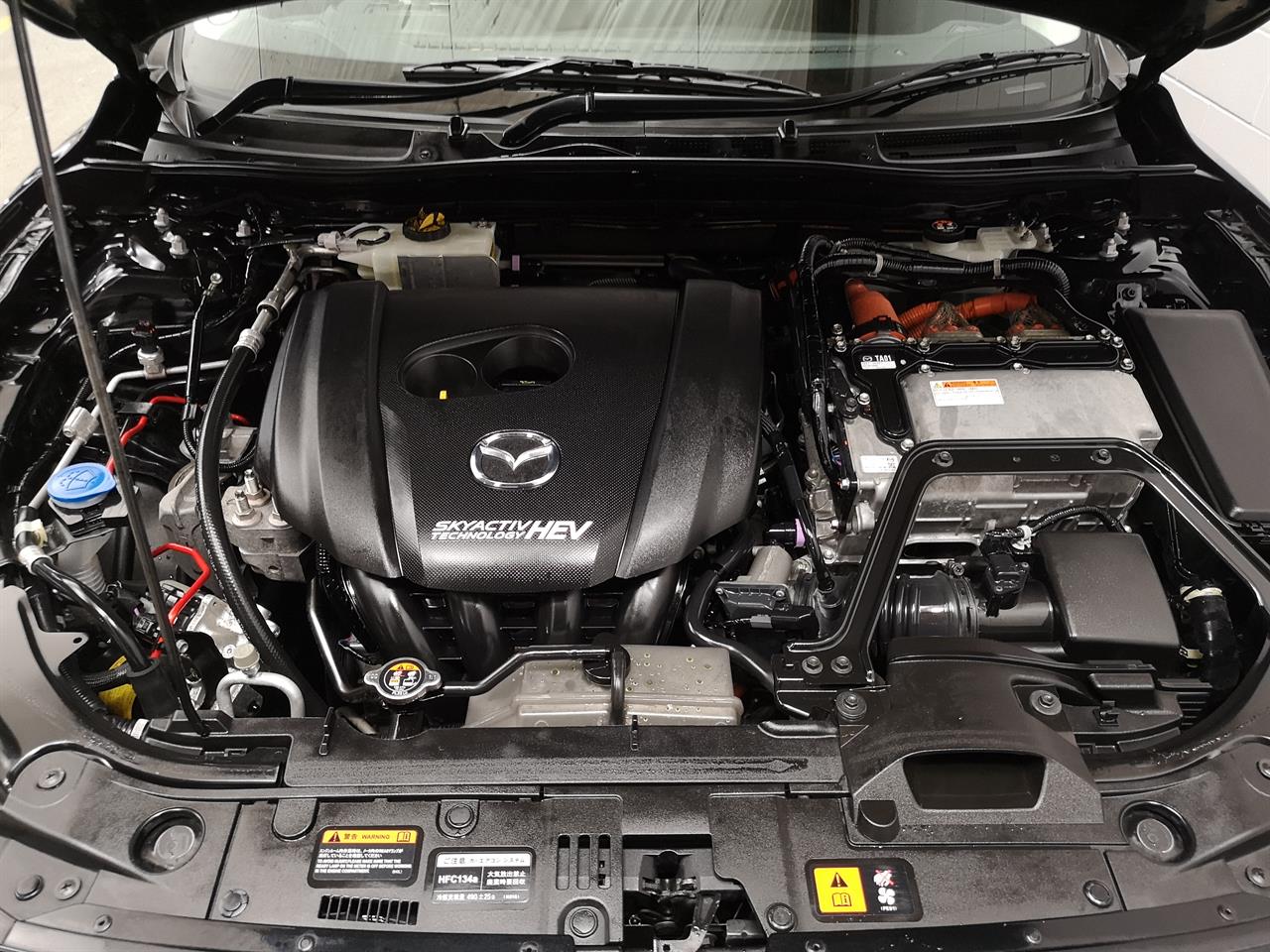 2014 Mazda Axela