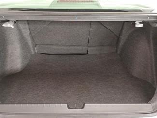 2015 Honda Grace - Thumbnail