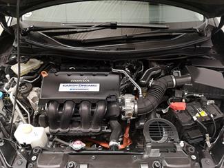 2015 Honda Jade - Thumbnail