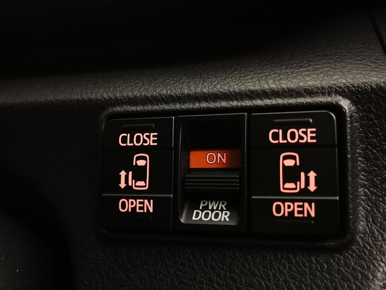 2015 Toyota Sienta