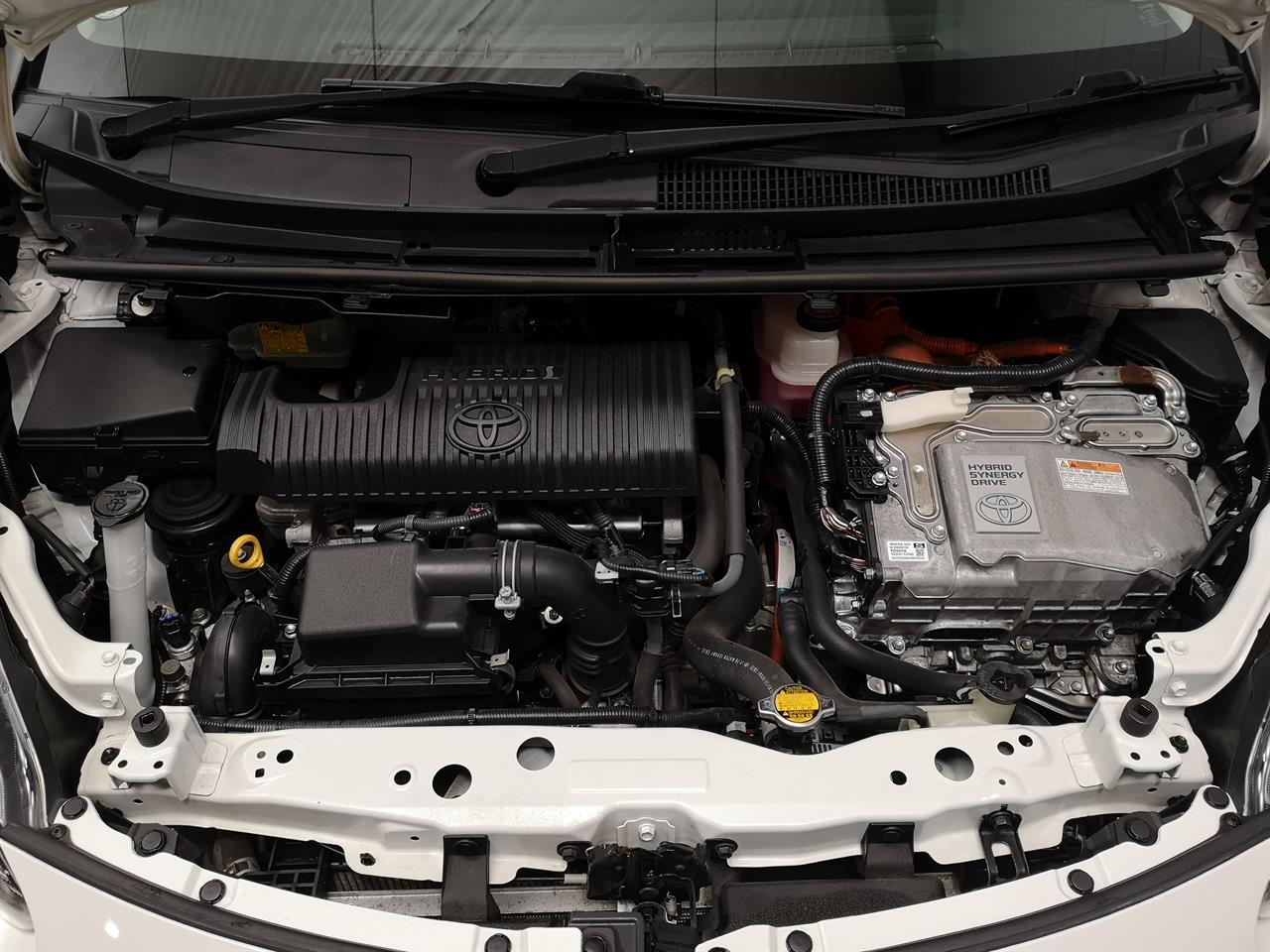 2015 Toyota Sienta