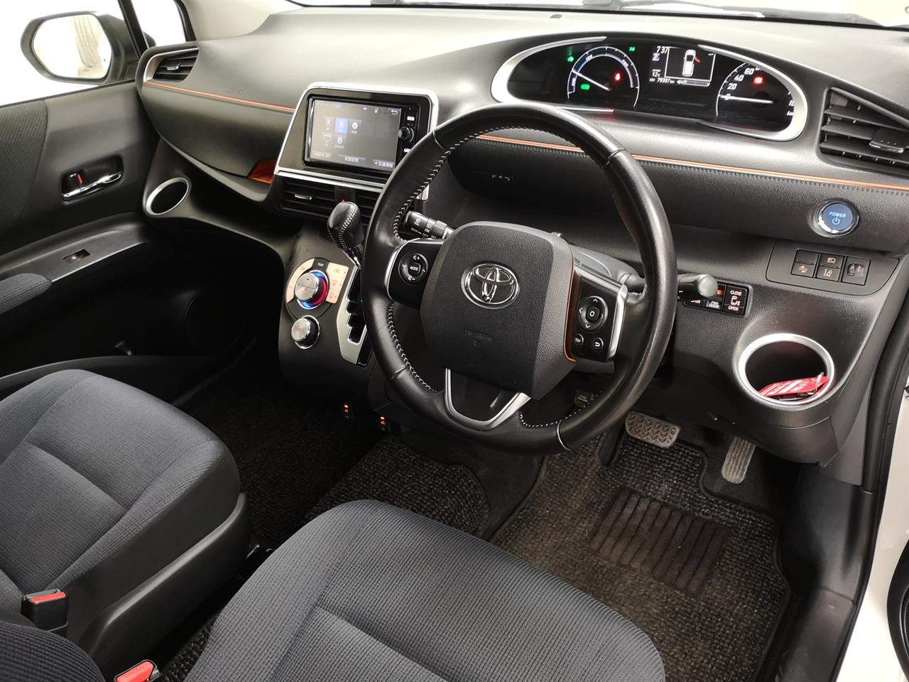 2015 Toyota Sienta