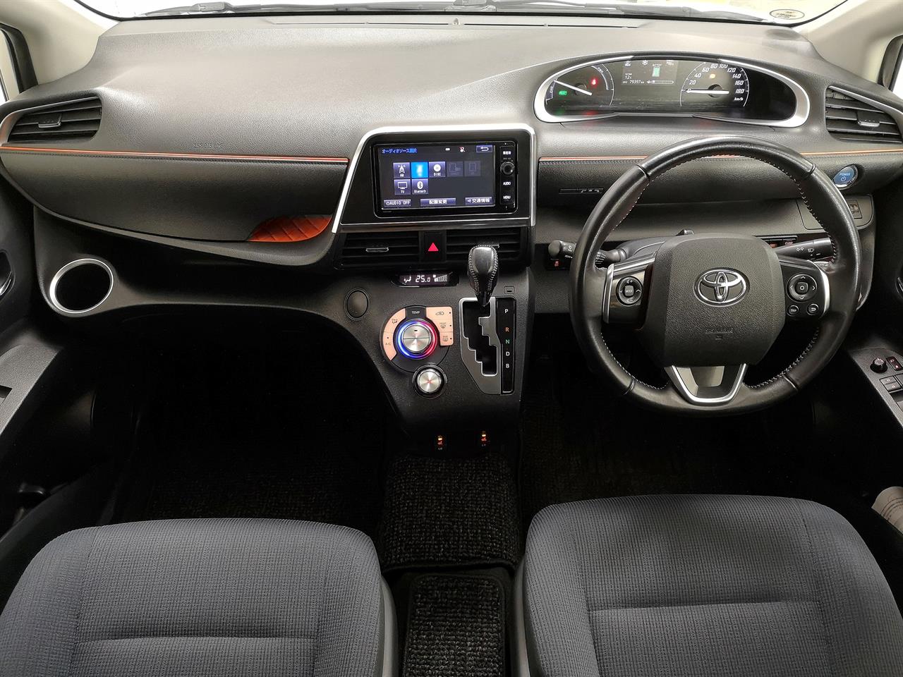 2015 Toyota Sienta