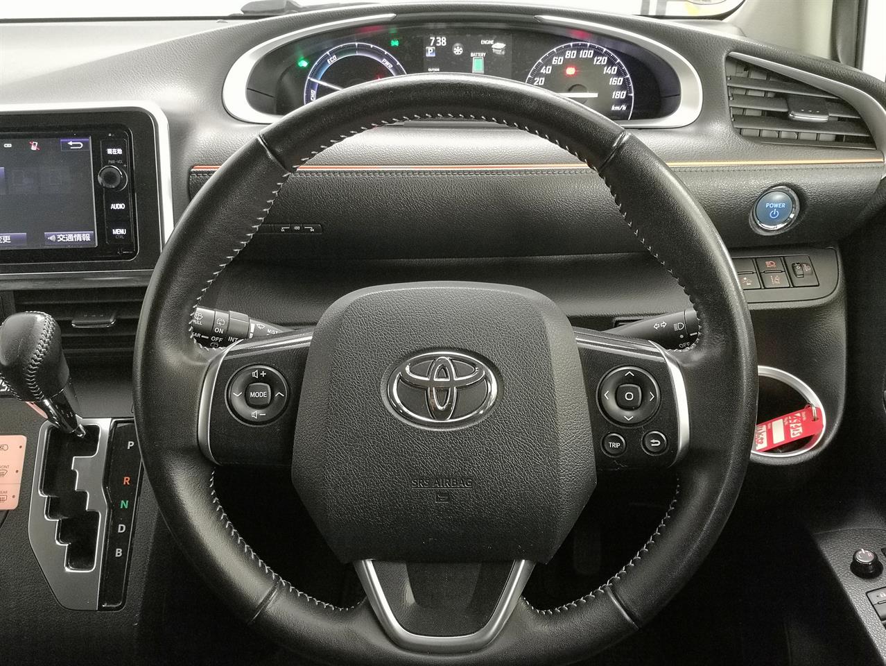 2015 Toyota Sienta
