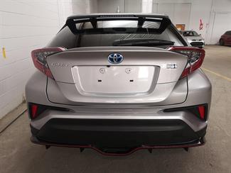 2018 Toyota C-HR - Thumbnail