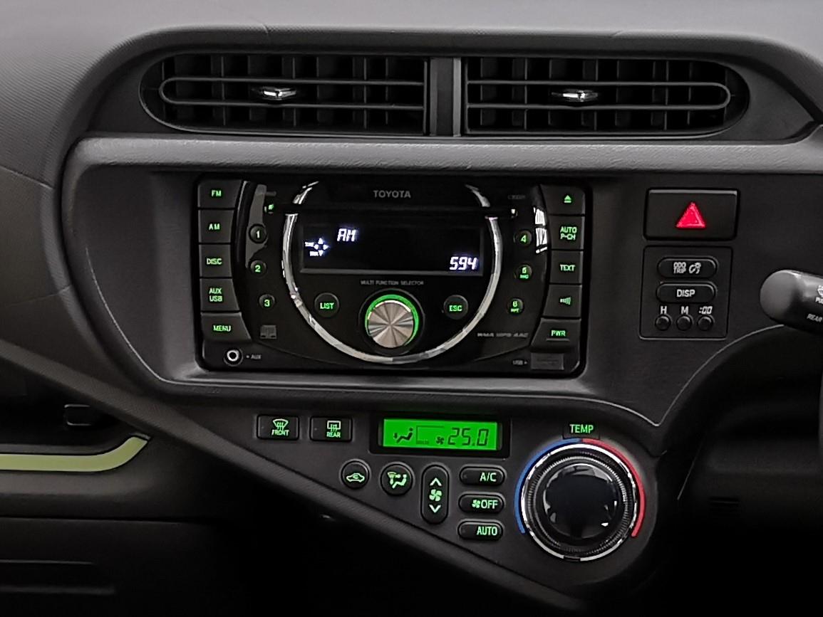 2013 Toyota Aqua