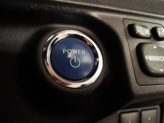 2013 Toyota Aqua - Thumbnail