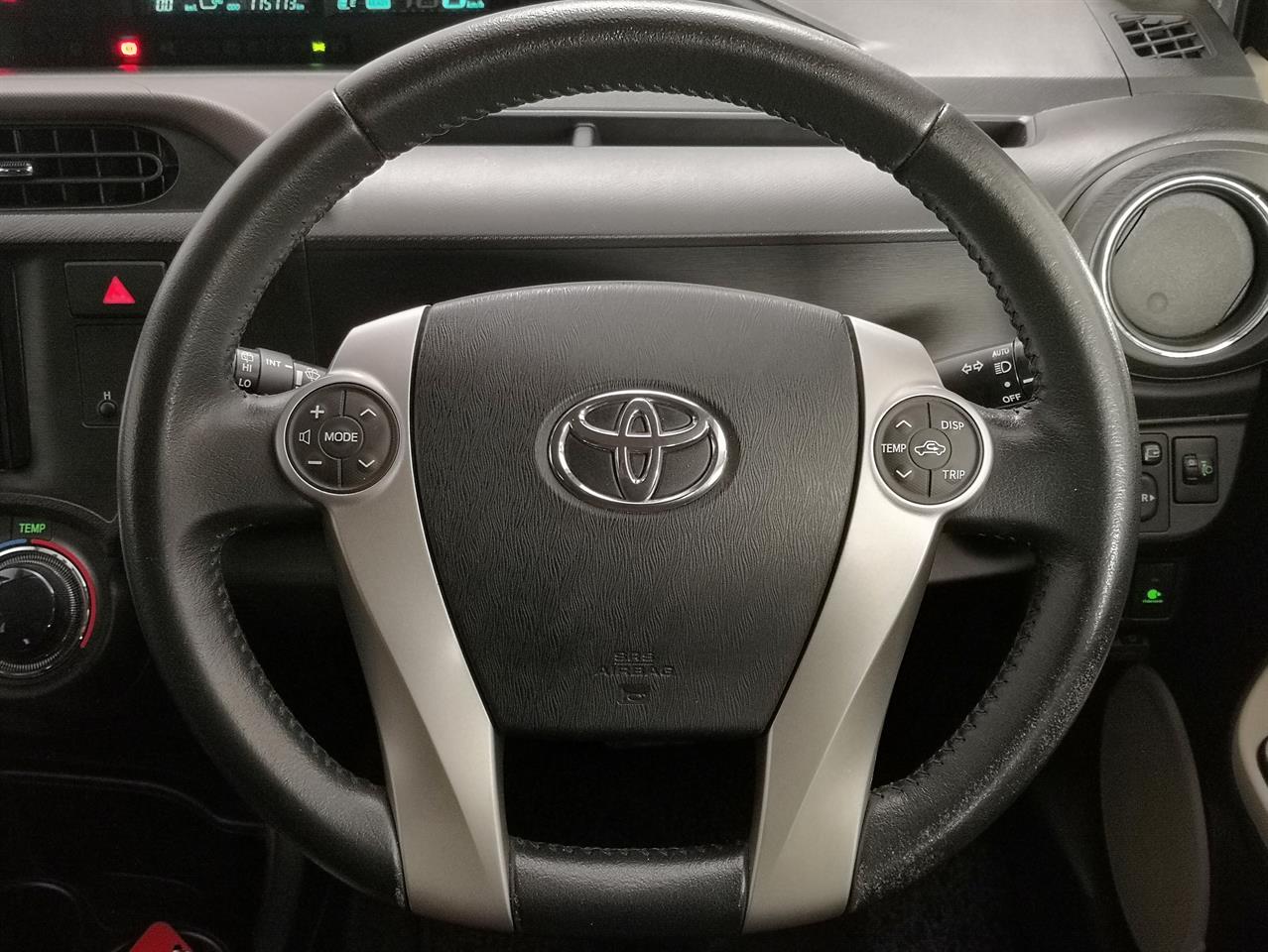 2013 Toyota Aqua