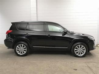 2012 Toyota Vanguard - Thumbnail
