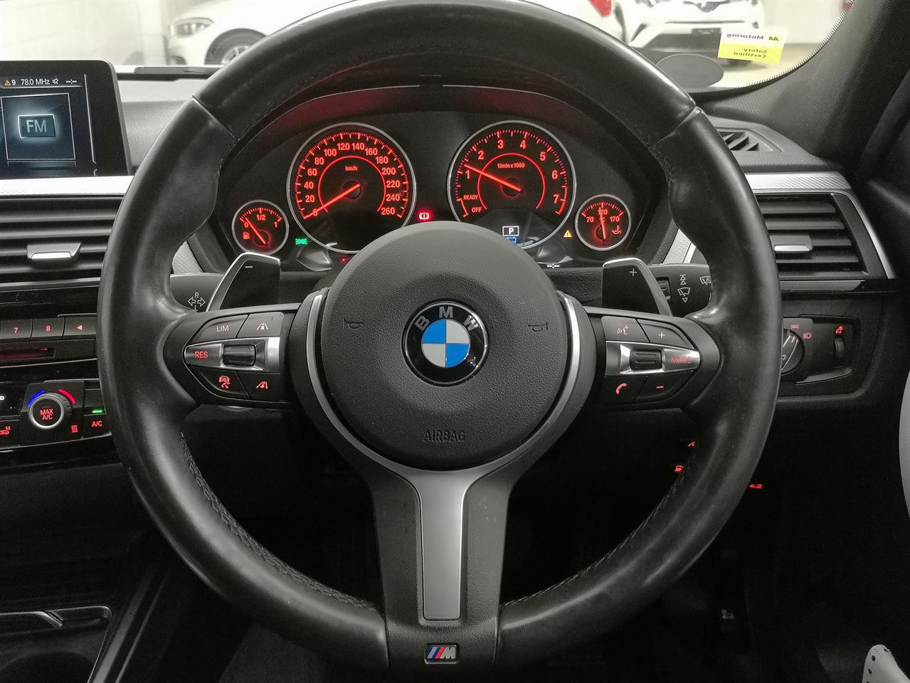 2017 BMW 330e