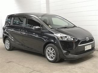 2017 Toyota Sienta - Thumbnail