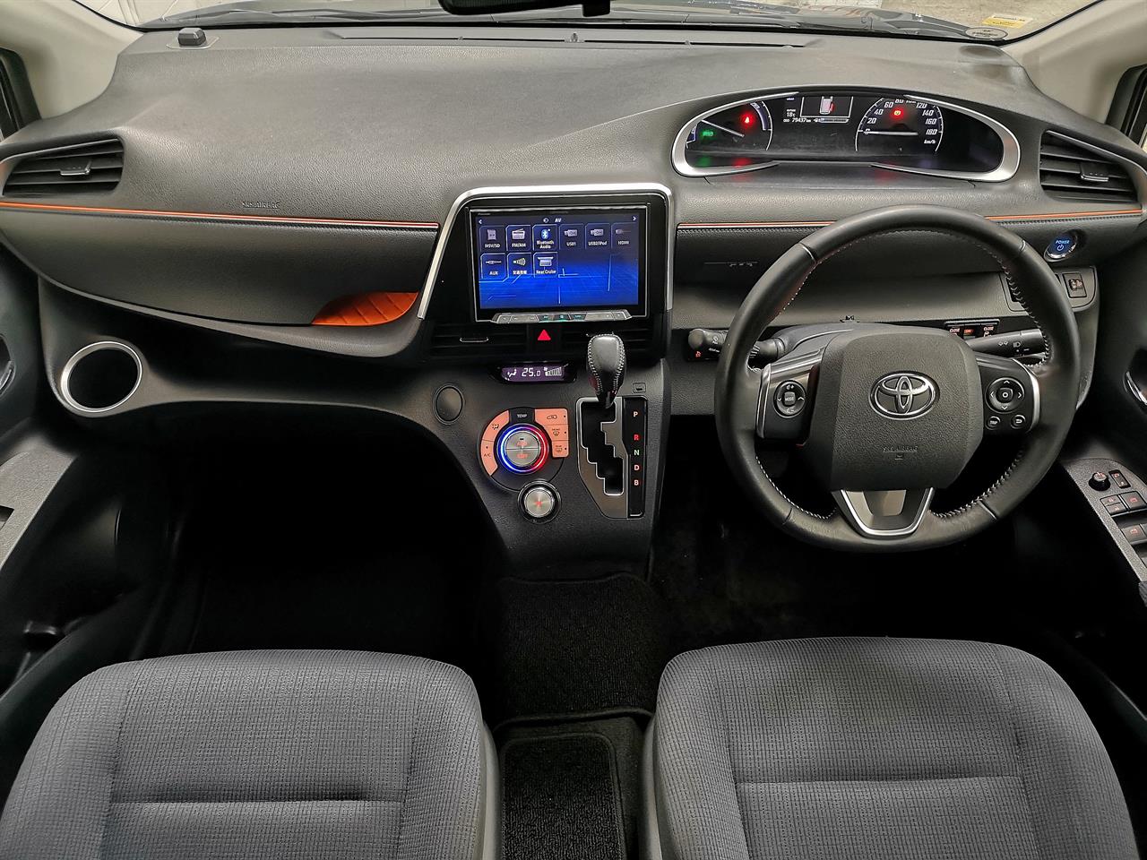 2017 Toyota Sienta