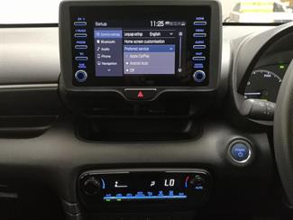 2020 Toyota Yaris - Thumbnail